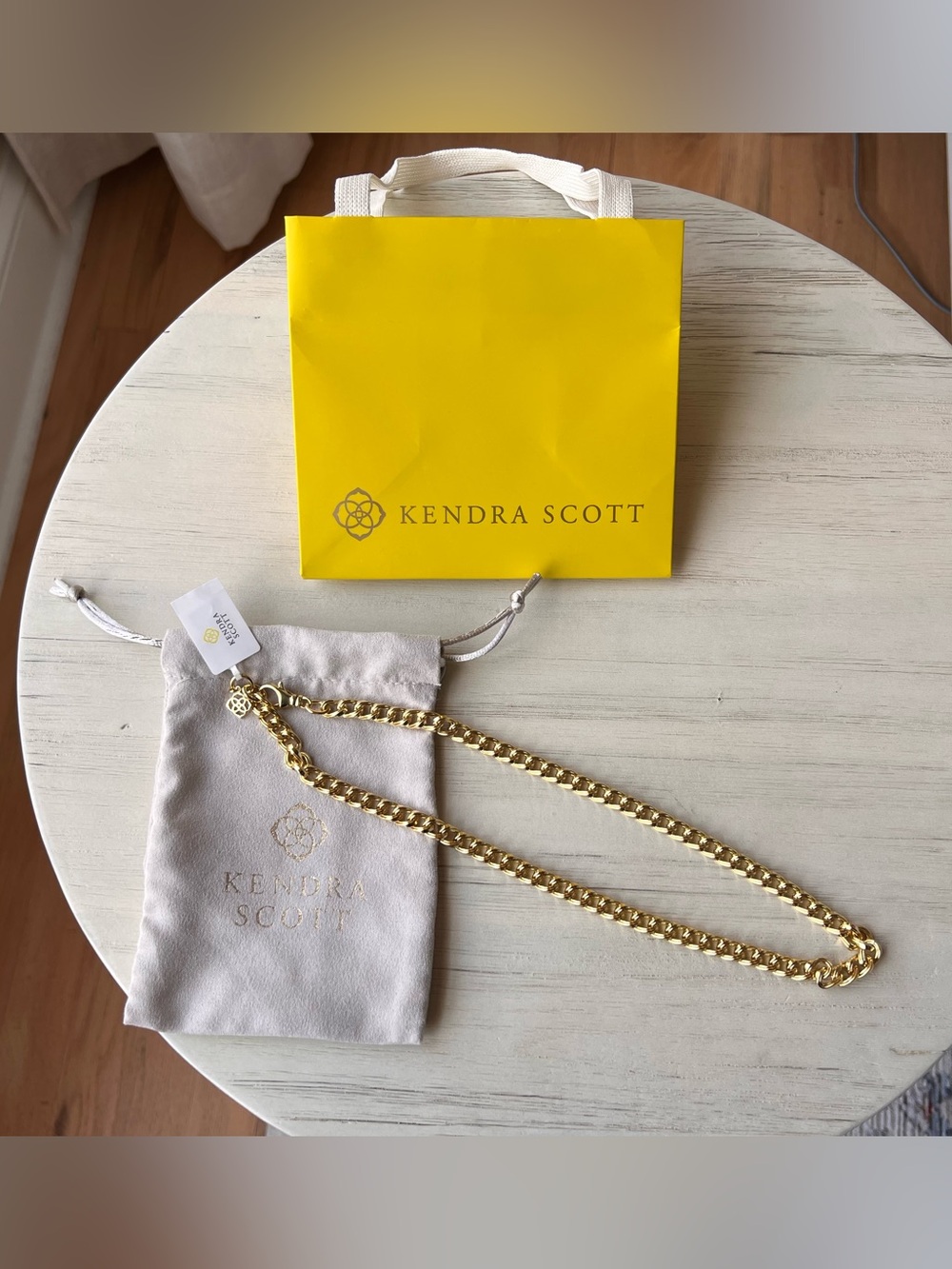 NWT Kendra Scott Vincent Chain Necklace gold
